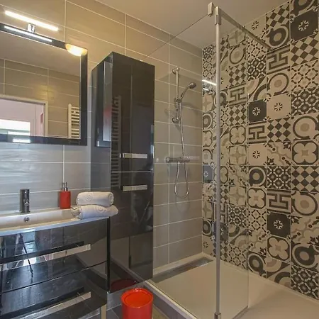 3 - 6 Personnes - Memorial - Universite Lägenhet *